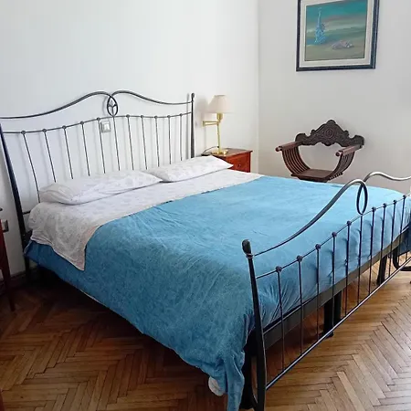 Ideale Per Vivere Il Centro Storico Di Bed and Breakfast Περούτζια